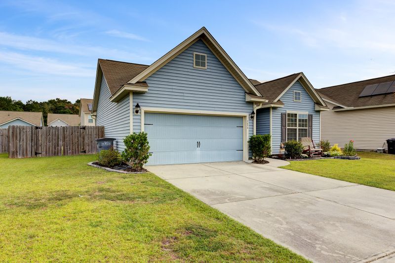 7674 Haywood St, North Charleston, SC 29418
