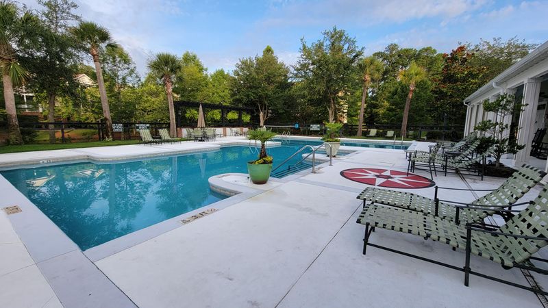 1001 Basildon Rd, Mount Pleasant, SC 29466