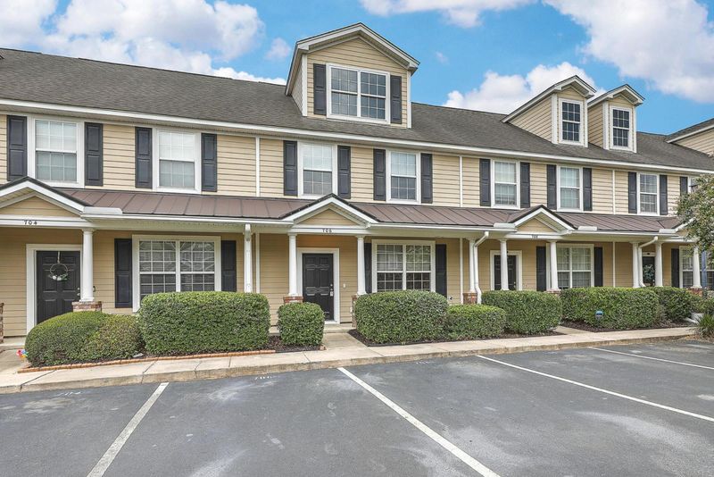 806 Hemingway Cir, Summerville, SC 29483