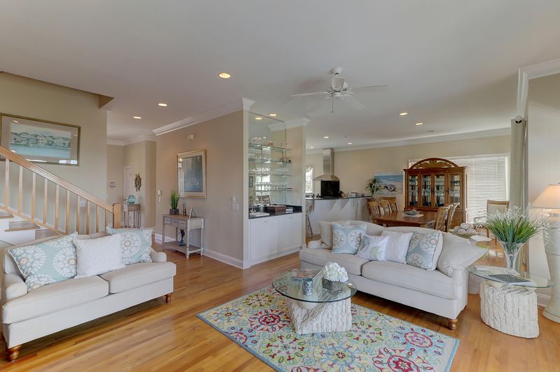104 Ocean Blvd, Isle Of Palms, SC 29451