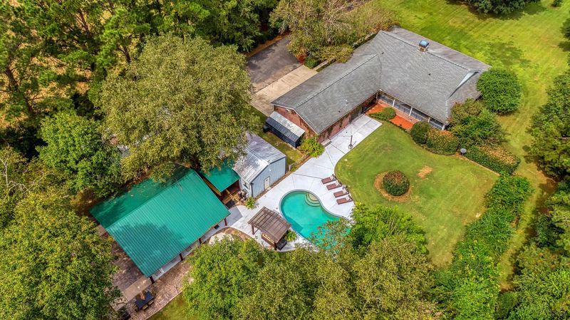 135 Action Ln, Summerville, SC 29483
