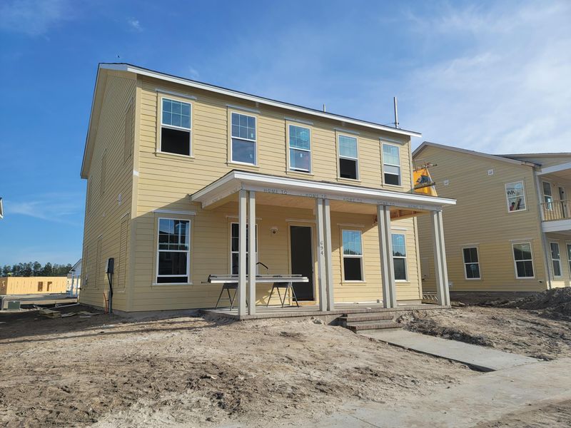694 Blueway Ave, Summerville, SC 29486