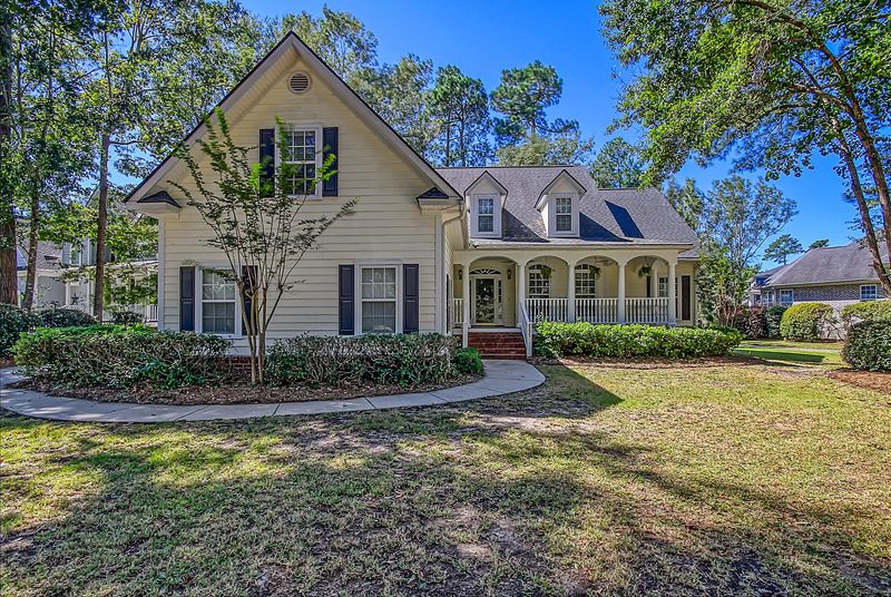 8895 E Fairway Woods Cir, North Charleston, SC 29420