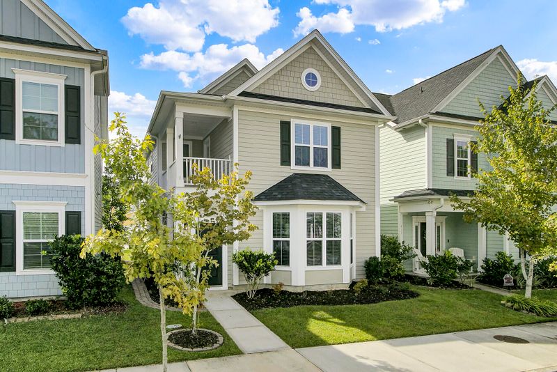 415 Forsythia Ave, Summerville, SC 29483