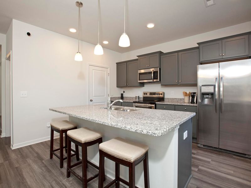147 Summit View Dr, Summerville, SC 29486