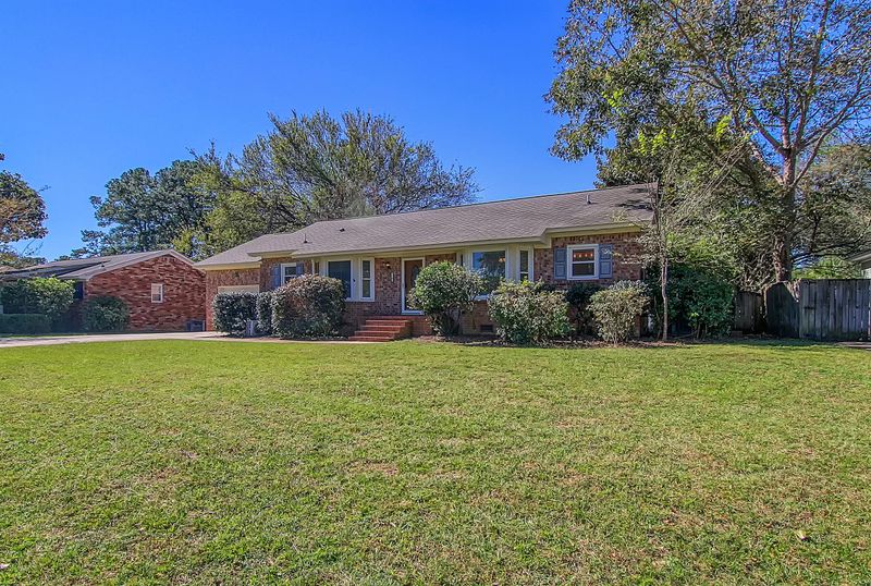 1196 Island View Dr, Mount Pleasant, SC 29464