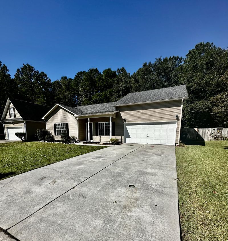 103 Elon Dr, Ladson, SC 29456