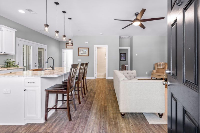659 Main Rd, Johns Island, SC 29455