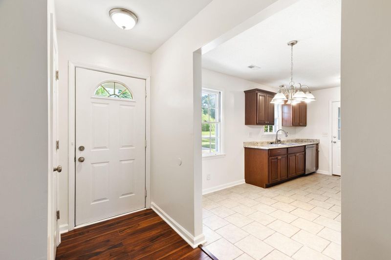 116 Shadow Brook Dr, Summerville, SC 29486