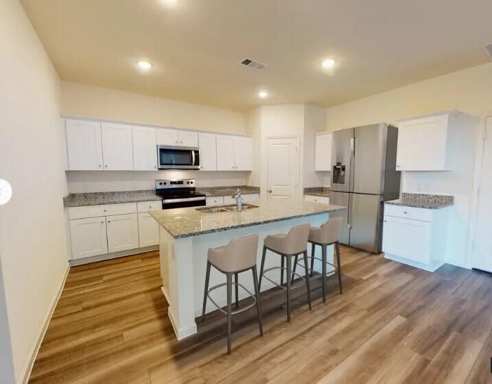 478 Pender Woods Dr, Summerville, SC 29486