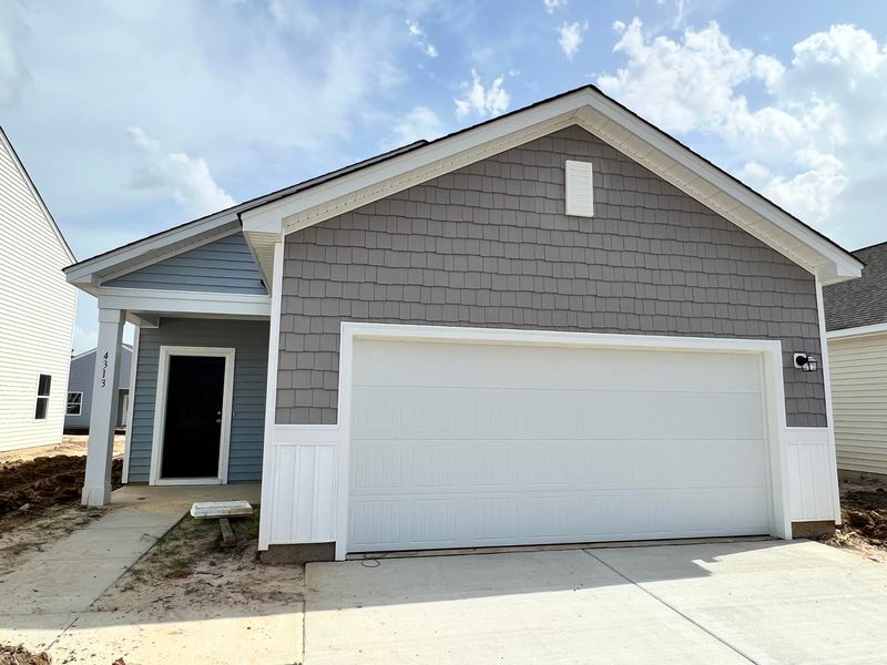 482 Pender Woods Dr, Summerville, SC 29486