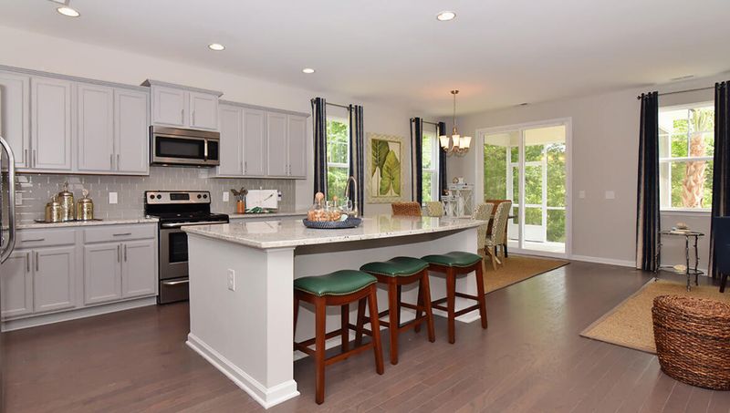 209 Cherry Grove Dr, Summerville, SC 29483