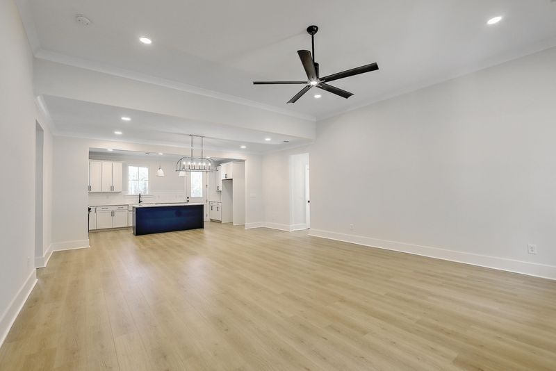 418 Myers Mayo Rd, Ridgeville, SC 29472