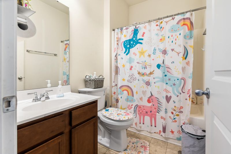 114 Marinella Dr, Goose Creek, SC 29445