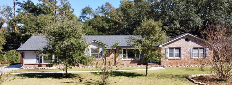 939 Cliffwood Dr, Mount Pleasant, SC 29464