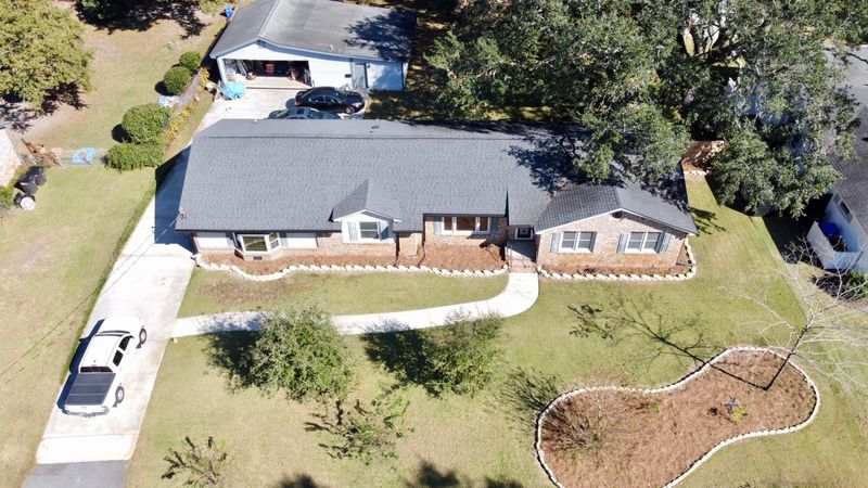939 Cliffwood Dr, Mount Pleasant, SC 29464