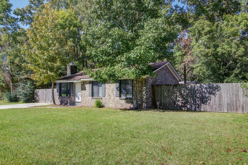 32 Passaic Rd, Goose Creek, SC 29445