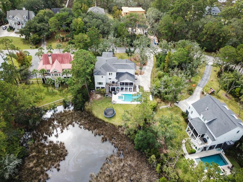 1431 Headquarters Plantation Dr, Johns Island, SC 29455