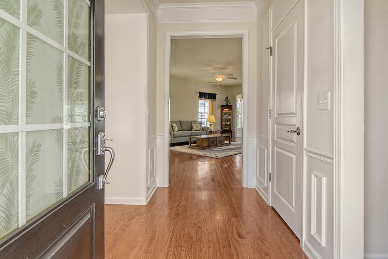 106 Schooner Bend Ave, Summerville, SC 29486