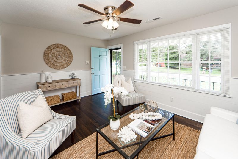 208 Camelot Dr, Goose Creek, SC 29445