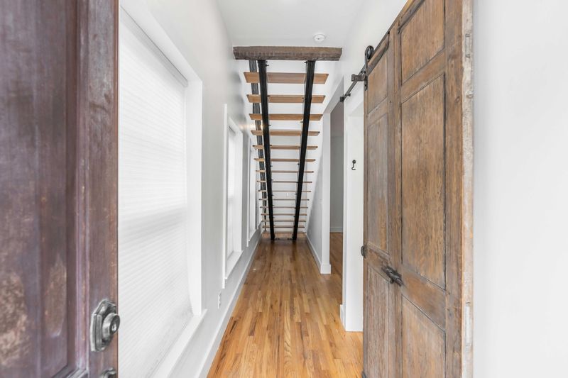 40 Poinsett St, Charleston, SC 29403