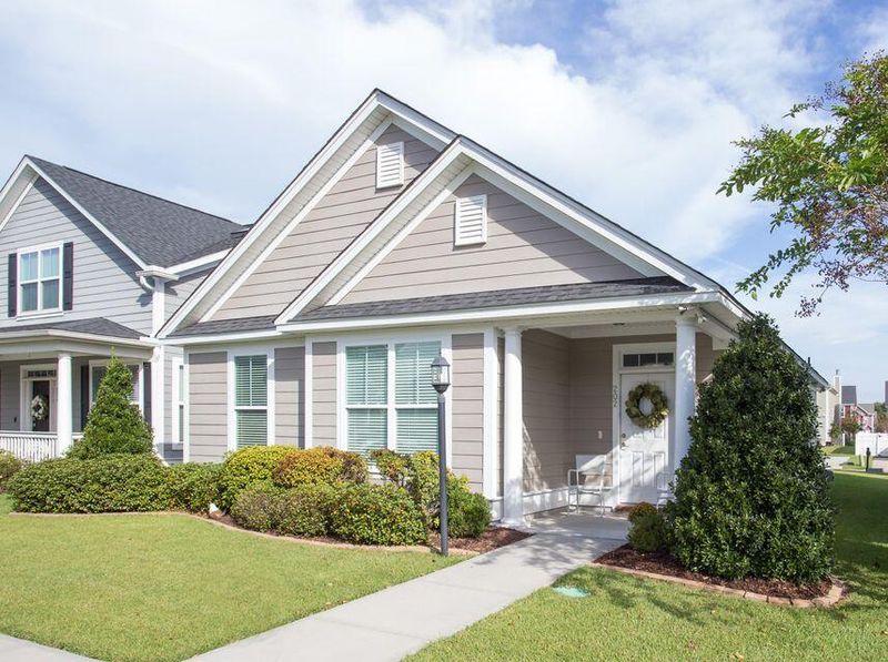 202 Crossandra Ave, Summerville, SC 29483