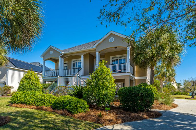 2370 Cross Timbers Dr, Mount Pleasant, SC 29464
