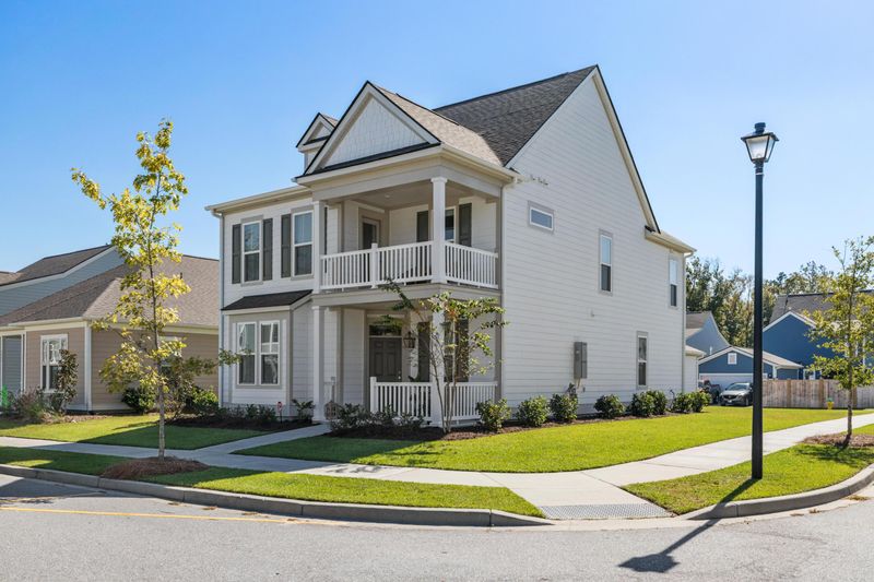 2001 Geranium Ln, Johns Island, SC 29455