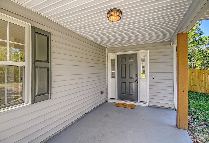 151 Pointer Dr, Goose Creek, SC 29445