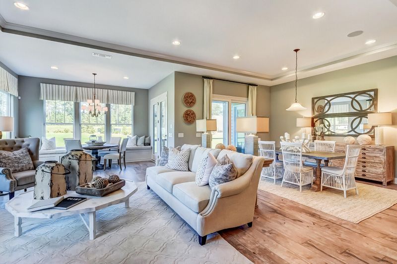 313 Tupelo Lake Dr, Summerville, SC 29486