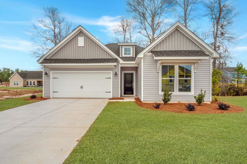 156 Westfield Dr, Ridgeville, SC 29472