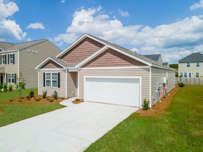 120 Valley Row, Summerville, SC 29483