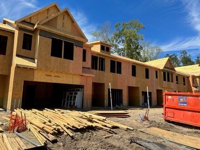 477 Trotters Ln #110, Moncks Corner, SC 29461