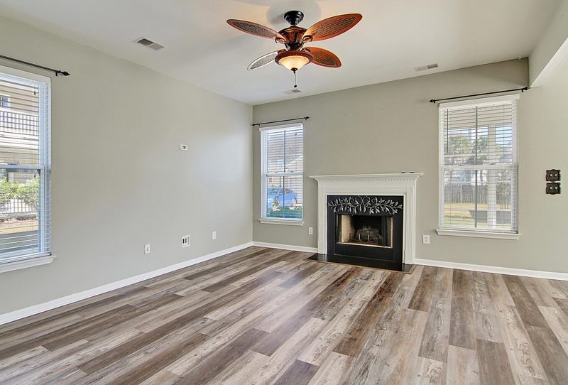 104 Cordoba Ct, Goose Creek, SC 29445