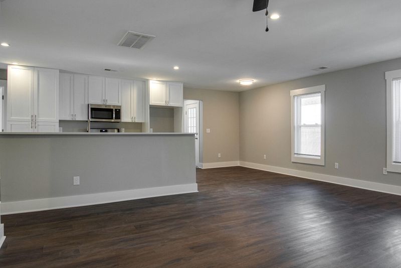 5823 Moore St, Hanahan, SC 29410