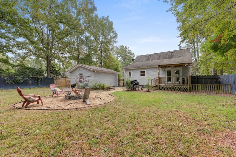 132 Pemberton Rd, Summerville, SC 29483