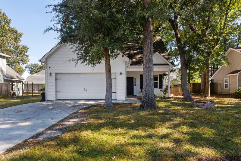 734 Ponderosa Dr, Charleston, SC 29414