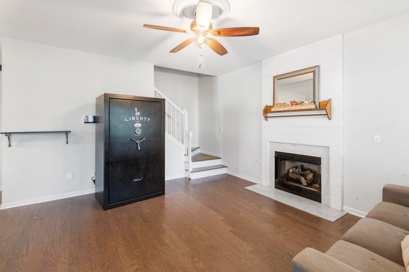 734 Ponderosa Dr, Charleston, SC 29414