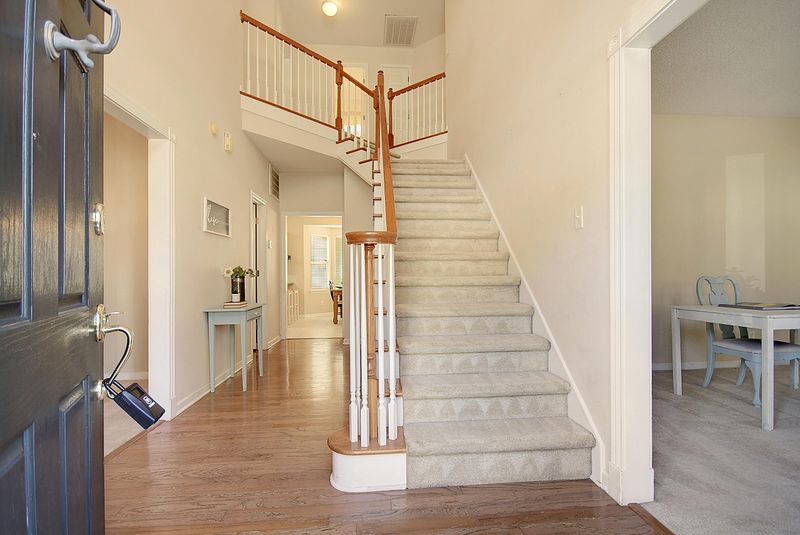 111 Chatfield Cir, Goose Creek, SC 29445