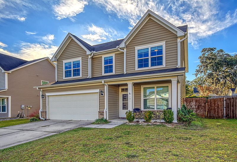 121 Marinella Dr, Goose Creek, SC 29445