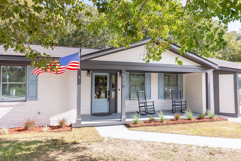 830 Bowman Rd, Mount Pleasant, SC 29464