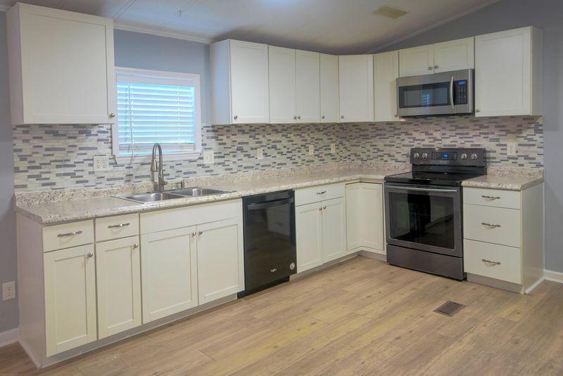 724 Arno Dr, Ladson, SC 29456