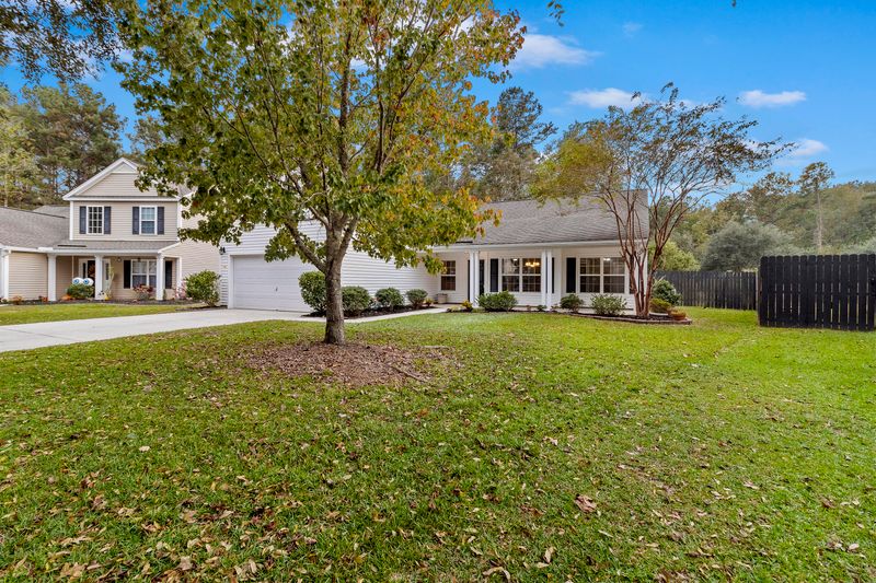 9044 Pickett Fence Ln, Summerville, SC 29485