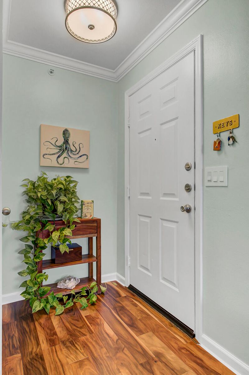 700 Daniel Ellis Dr #9304, Charleston, SC 29412