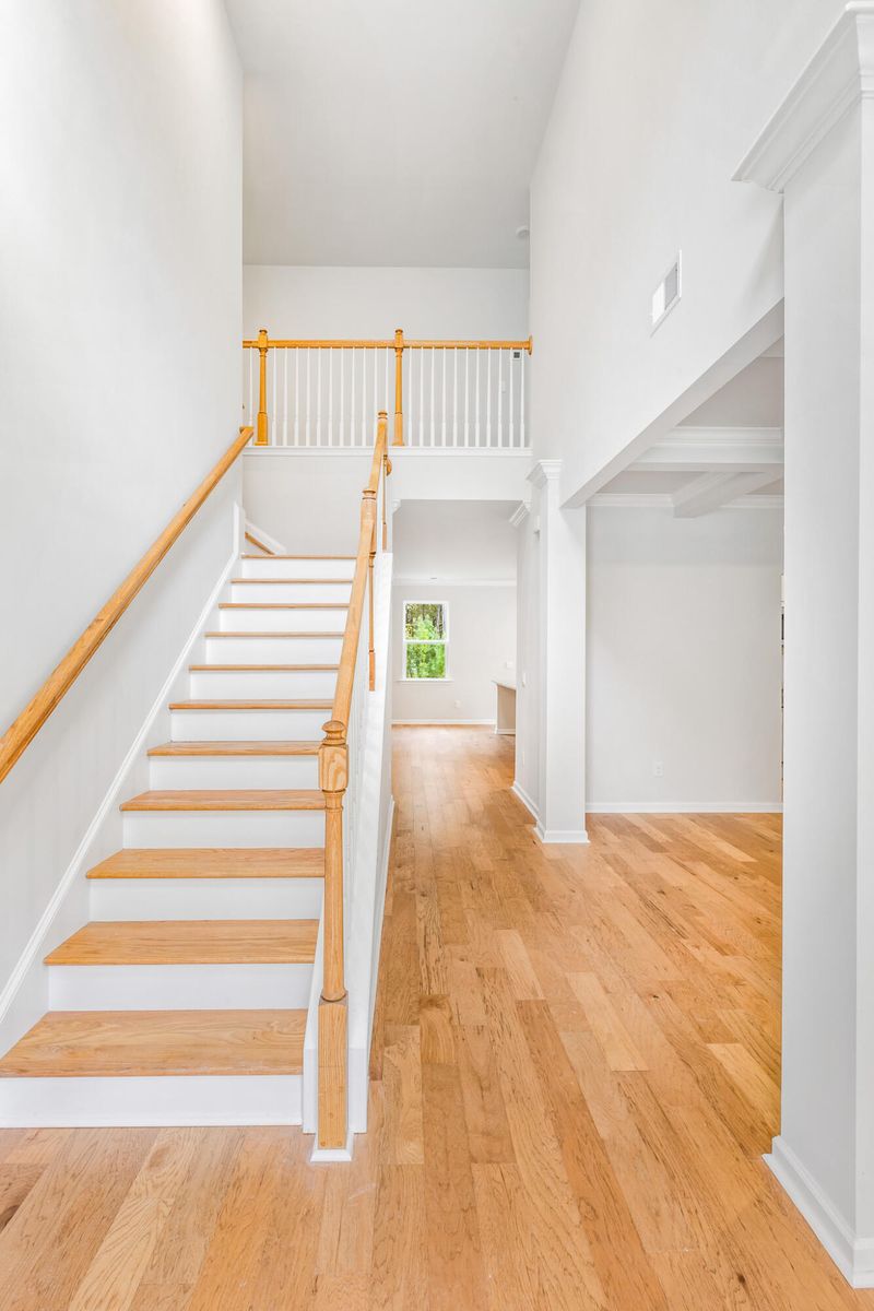 202 Cherry Grove Dr, Summerville, SC 29483