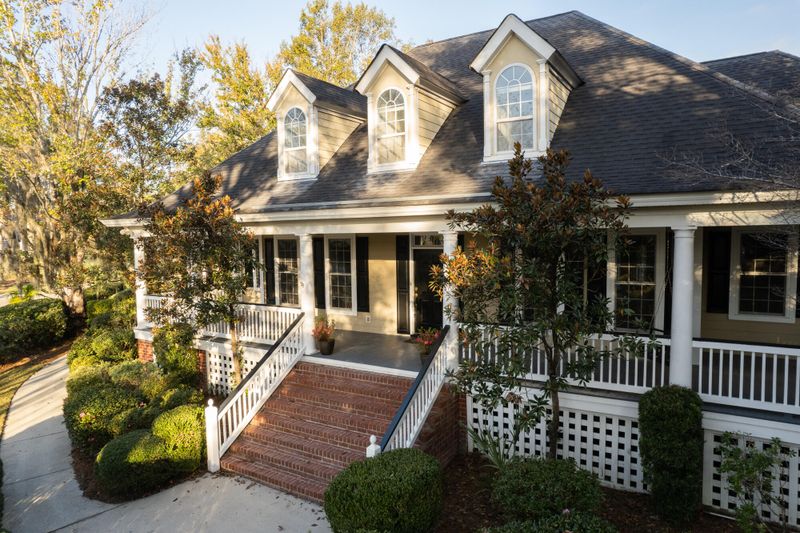 2044 Egret Ln, Charleston, SC 29414