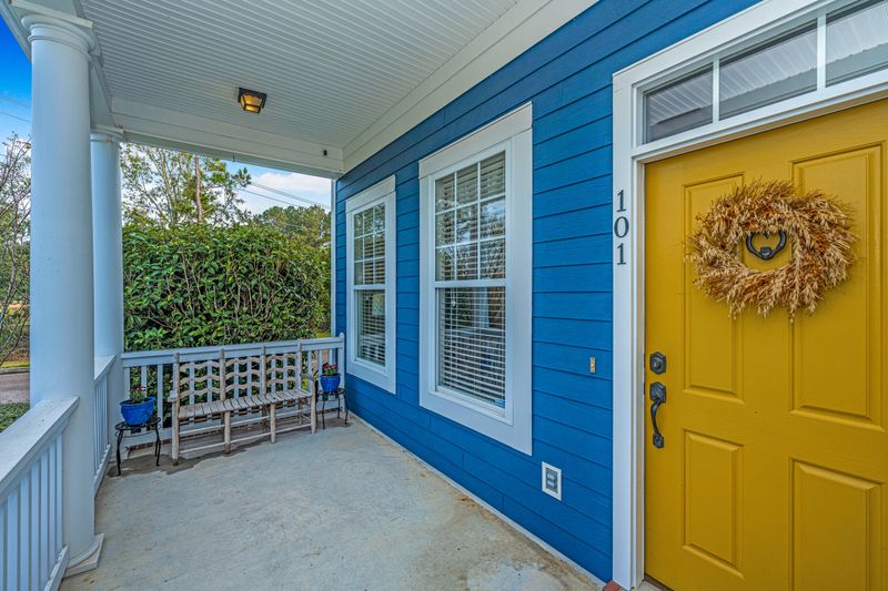 101 Hyacinth St, Summerville, SC 29483