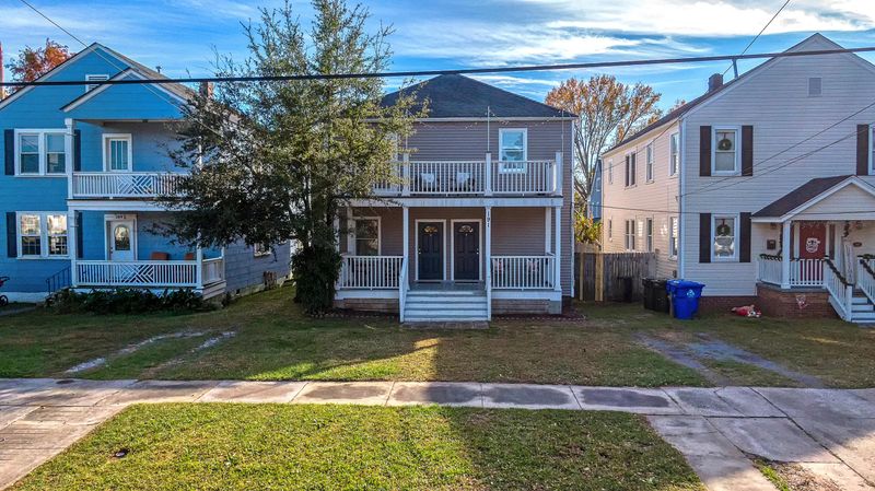 191 W Poplar St #A & B, Charleston, SC 29403