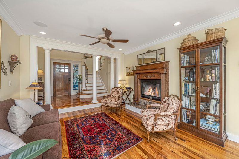 4641 Ashley View Ln, North Charleston, SC 29405