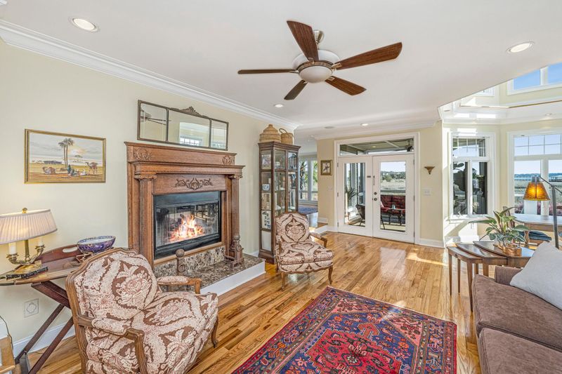 4641 Ashley View Ln, North Charleston, SC 29405
